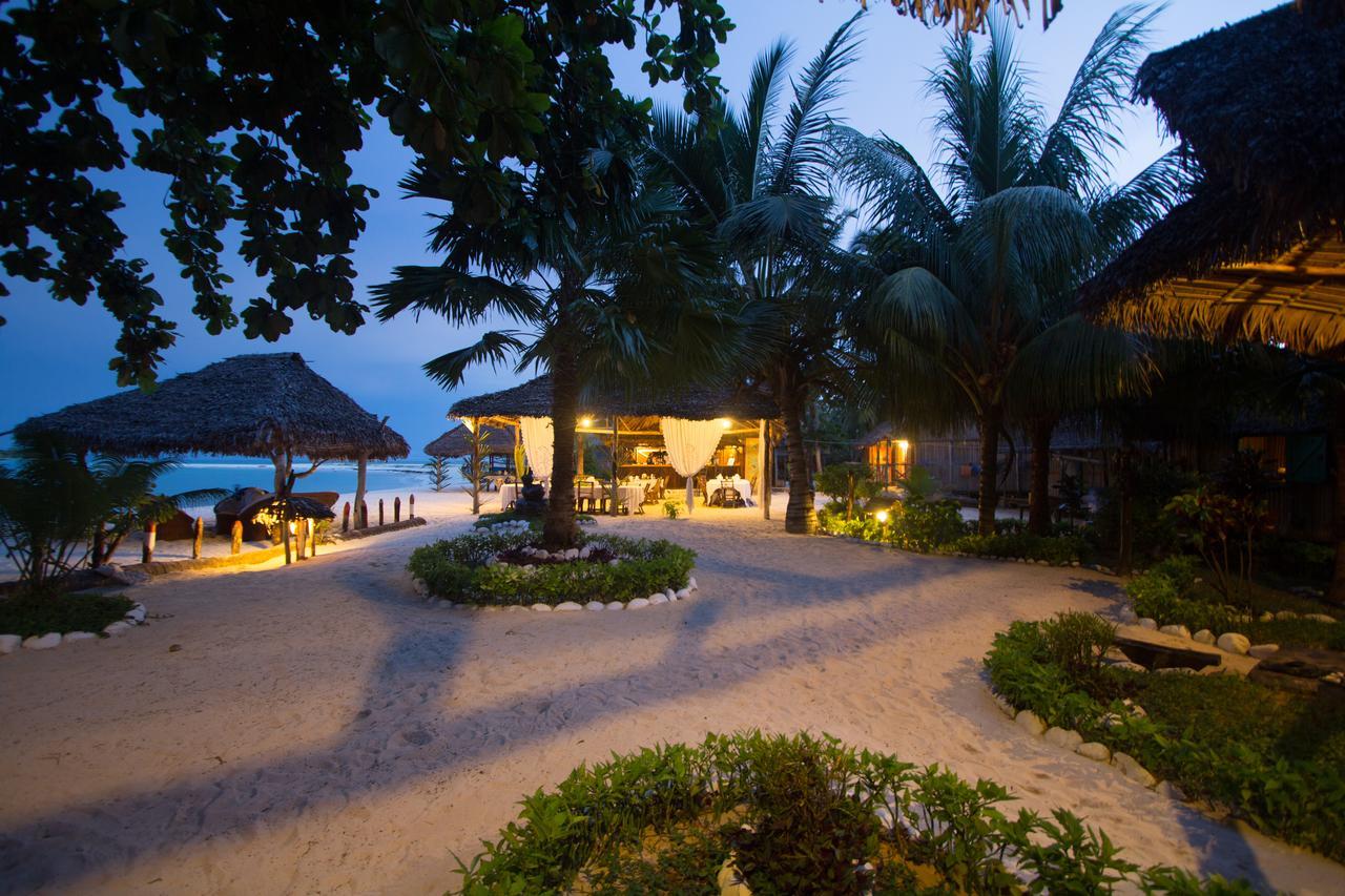 Le Zahir De L'Ile - Iranja Villa Nosy-Be Екстериор снимка