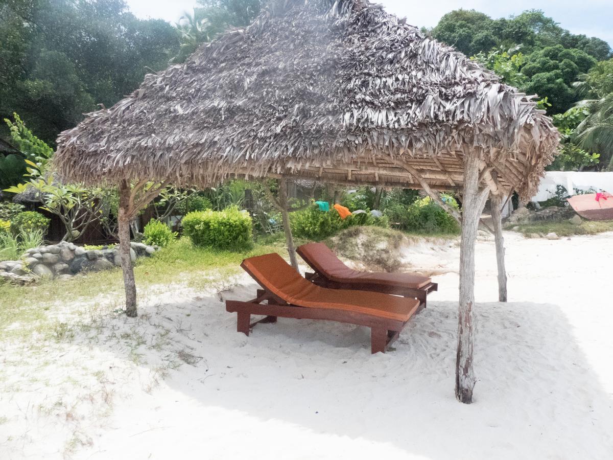 Le Zahir De L'Ile - Iranja Villa Nosy-Be Екстериор снимка