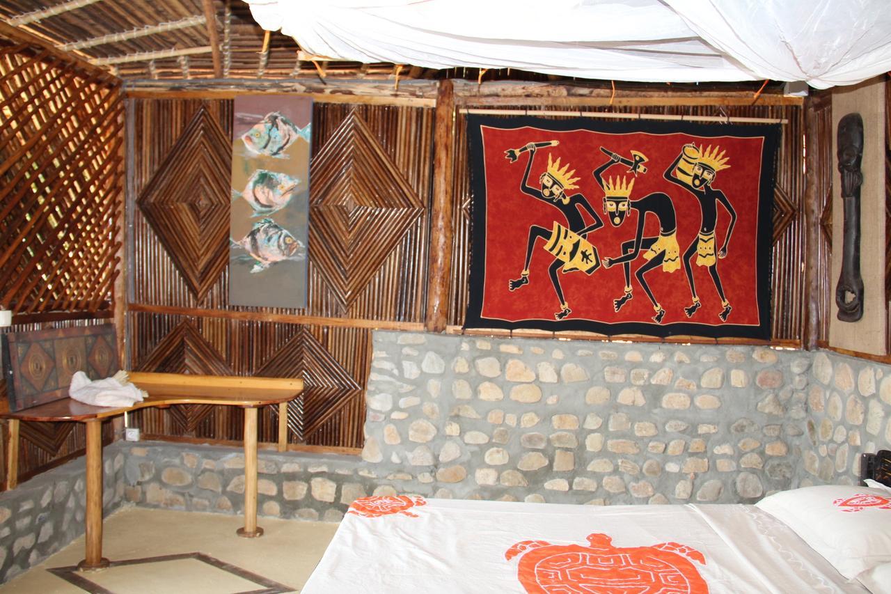 Le Zahir De L'Ile - Iranja Villa Nosy-Be Екстериор снимка